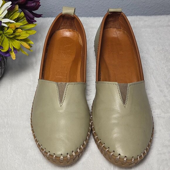 Spring Step Olive Green Leather Slip-on Wedge Loafer: Size:7.5 - 8 (38 EU) Women - Picture 2 of 10